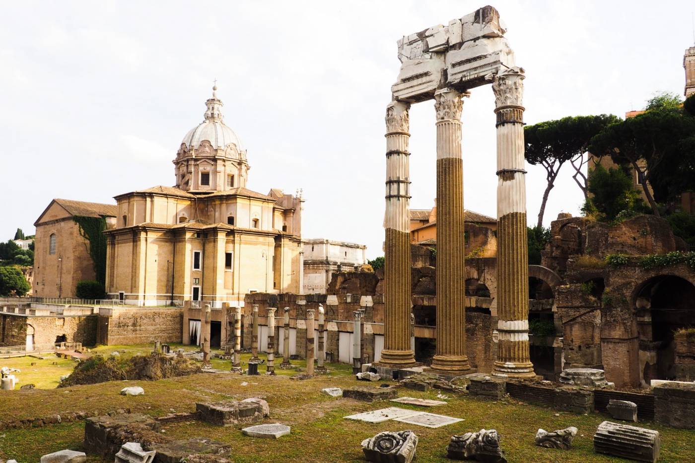 Rome_City_Guide_Roman_forum
